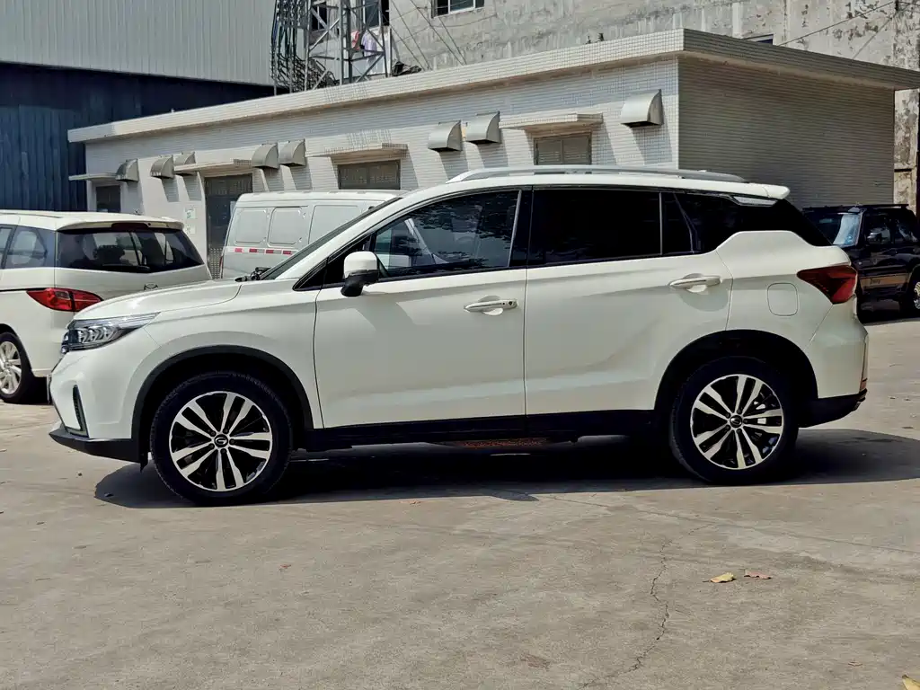 GAC Motor GS4 Hybrid — миниатюра 7