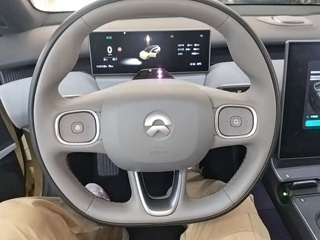 NIO ET5T — миниатюра 11