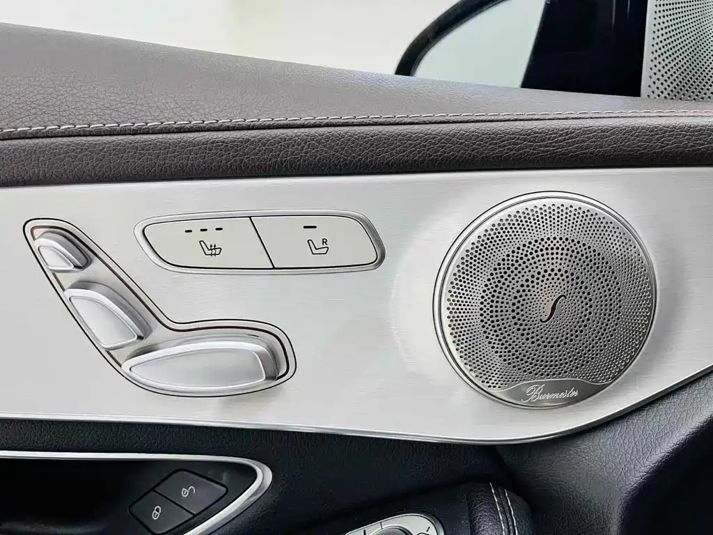 Mercedes-Benz GLC — миниатюра 12