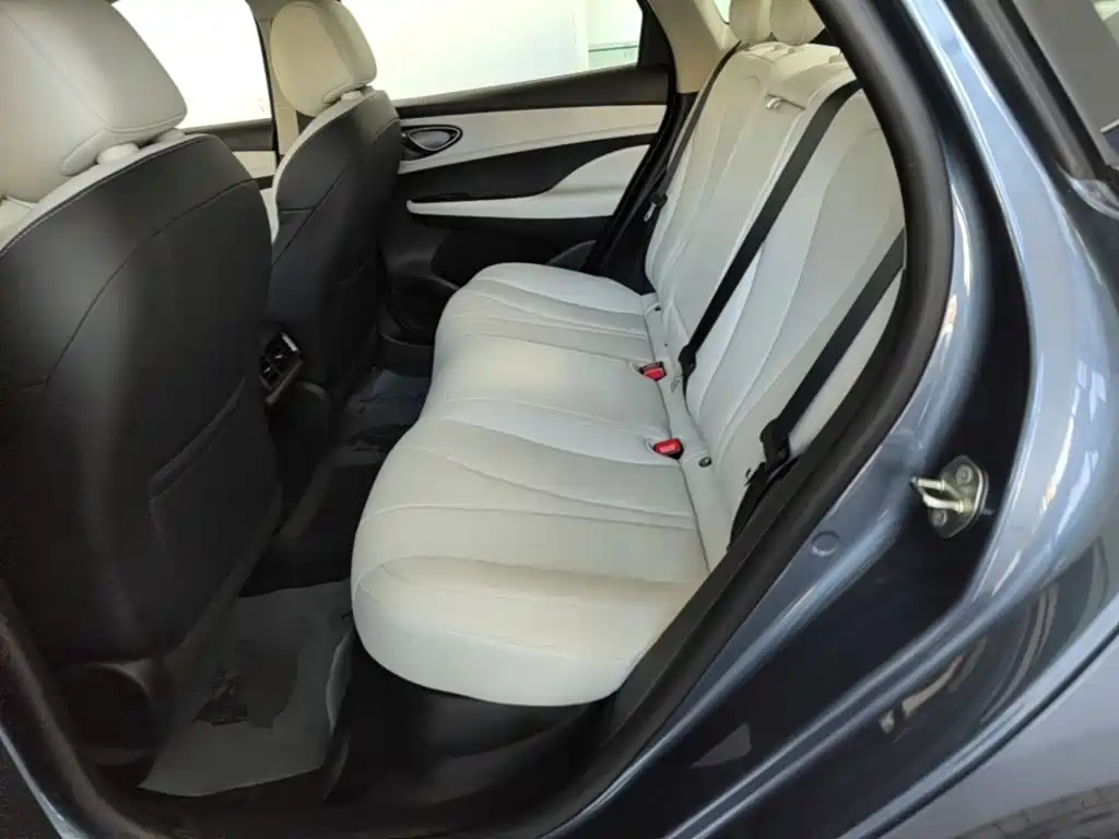 BYD Seal 05 DM-i — миниатюра 17
