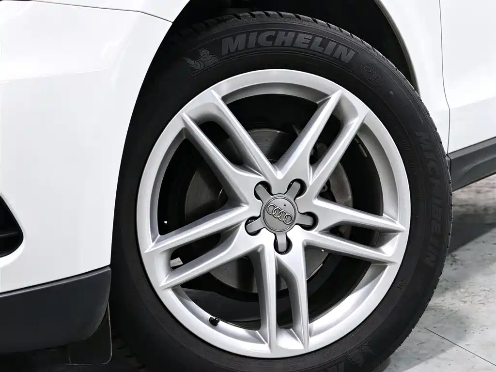 Audi Q5 — миниатюра 12