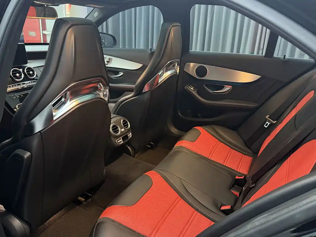Mercedes-Benz C-Class AMG — миниатюра 8