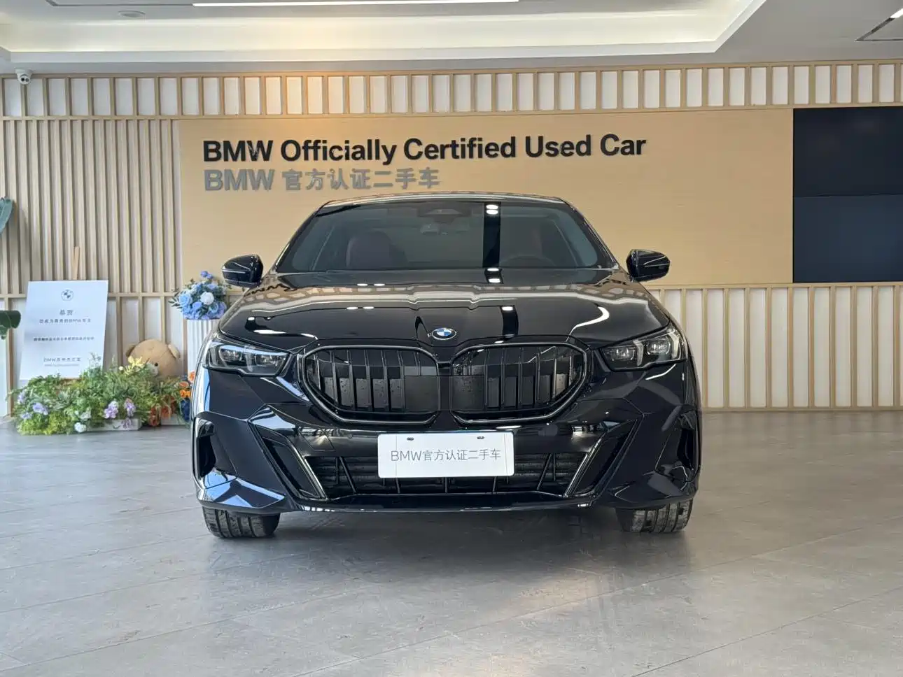 BMW 5 series 2025 Черный из Китая, фото 3