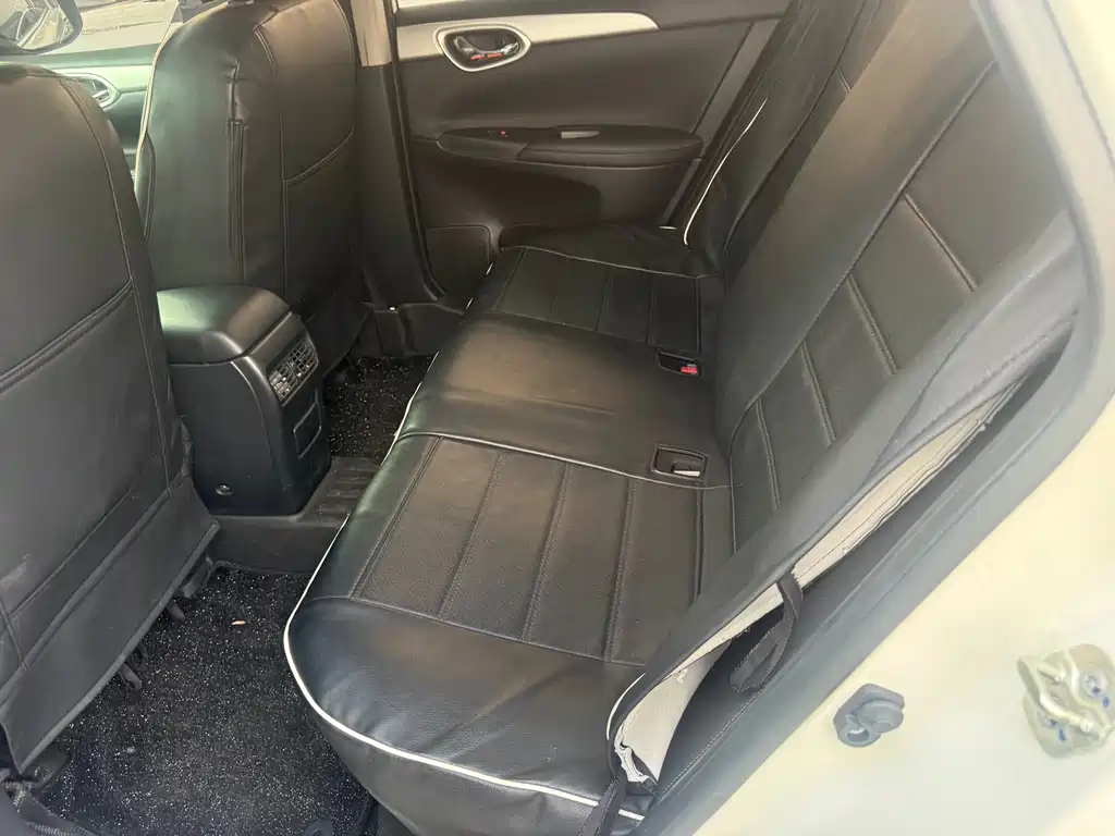 Nissan Sylphy 2025 1.6L CVT