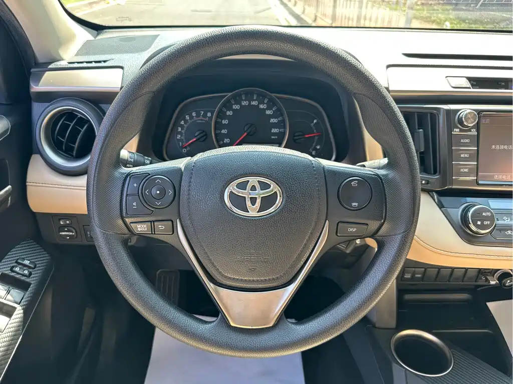 TOYOTA RAV4 RONGFANG