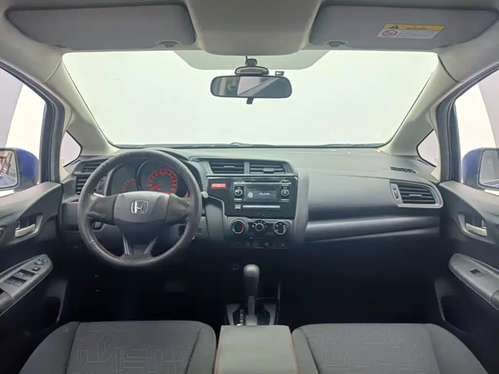 Honda Fit — миниатюра 4