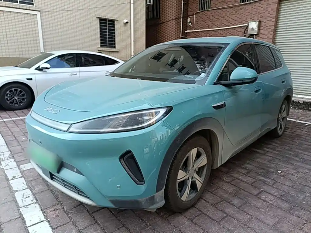 BYD Sealion 05 EV — миниатюра 2