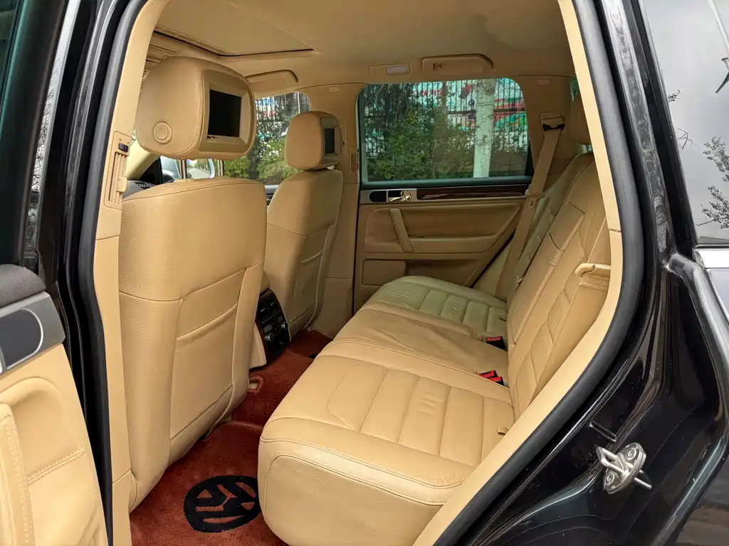 Volkswagen Touareg — миниатюра 6
