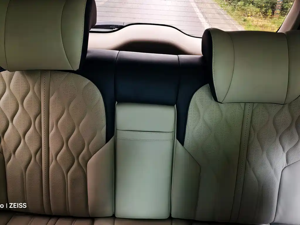 Buick GL8 — миниатюра 10