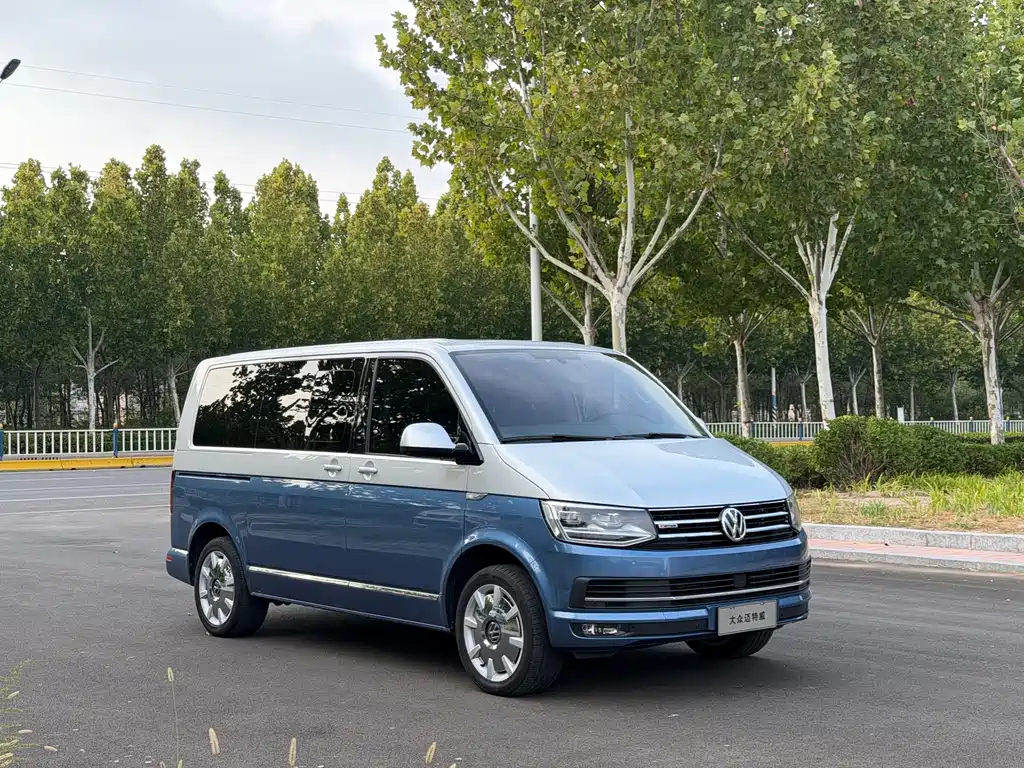 Volkswagen Multivan — миниатюра 4