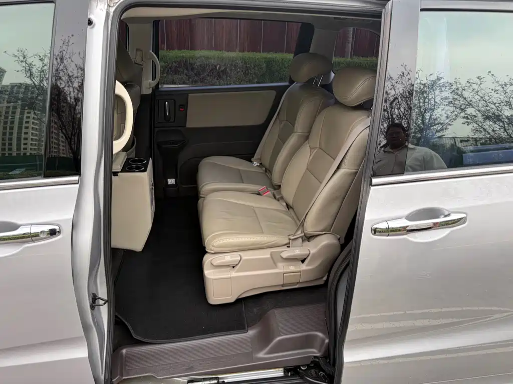Honda Odyssey — миниатюра 10