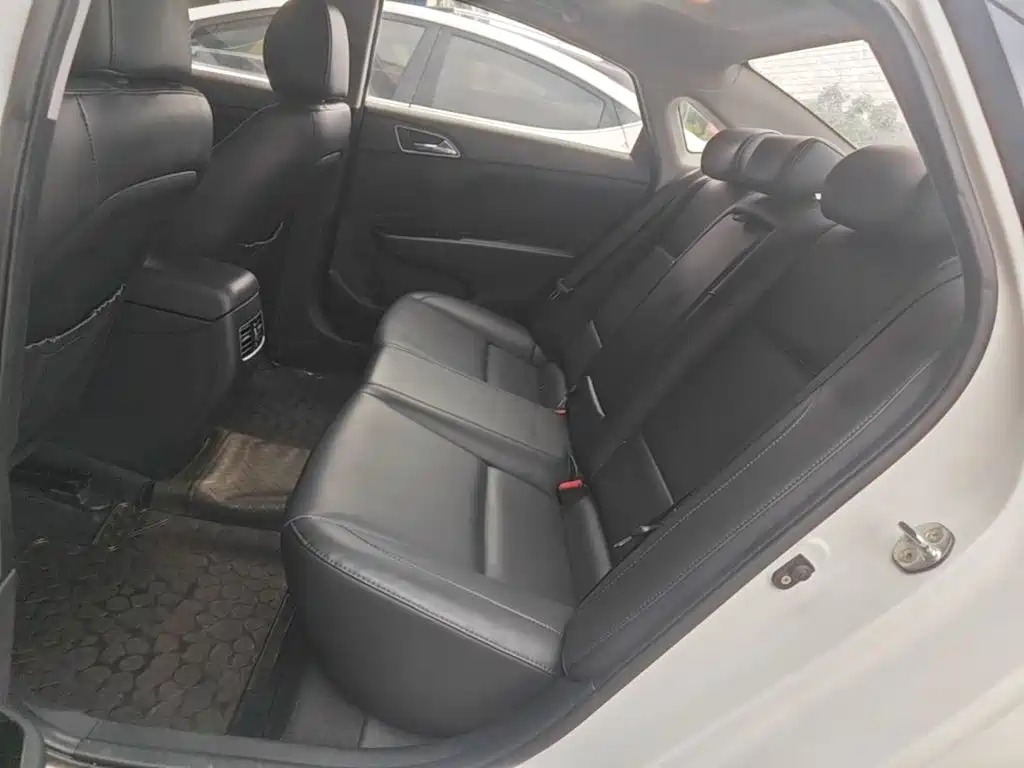 Hyundai Mistra — миниатюра 17
