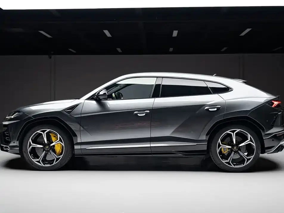 Lamborghini Urus — миниатюра 5