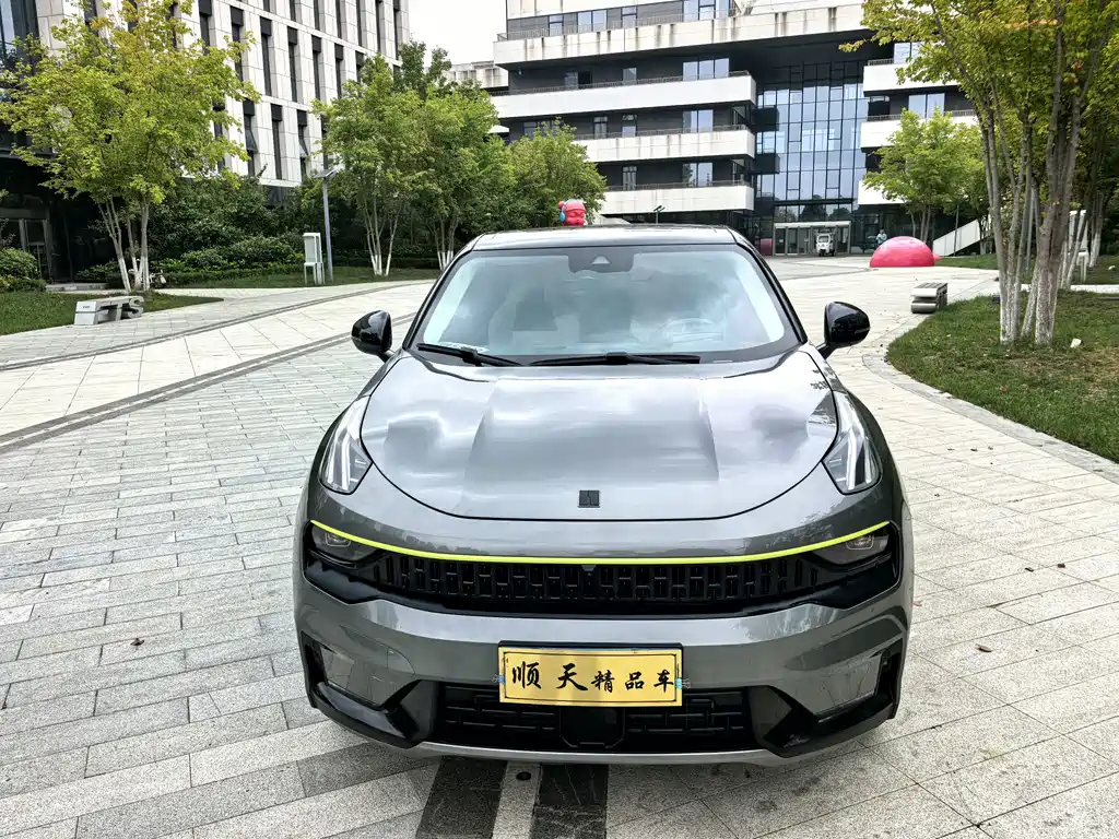 Lynk & Co 05 — миниатюра 2