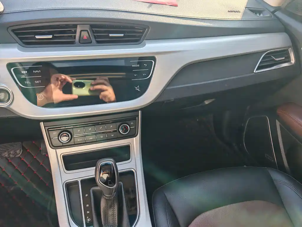 Geely Vision — миниатюра 6