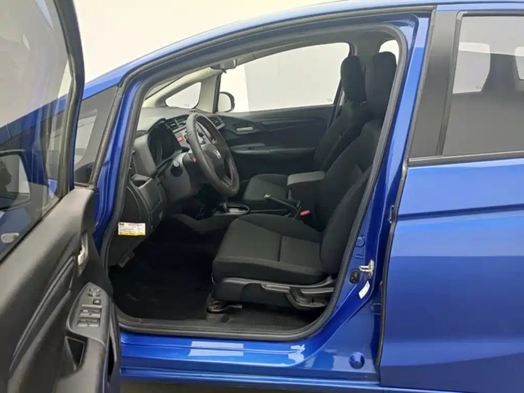 Honda Fit — миниатюра 10
