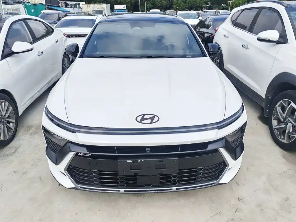 Hyundai Sonata — миниатюра 2