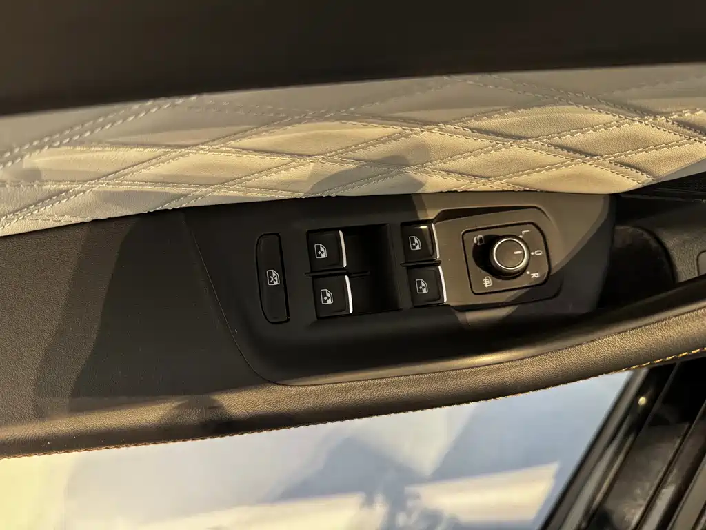 Volkswagen Magotan — миниатюра 13