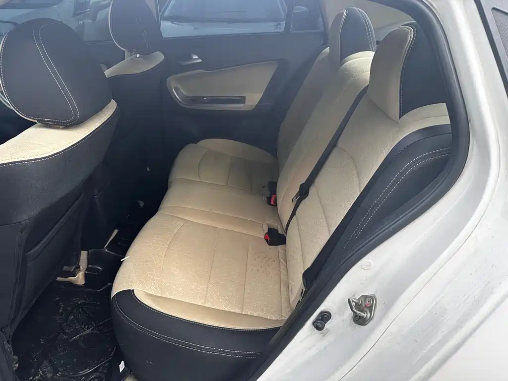 Haima Familia M5 1.6L Auto Elite Type, фото 9