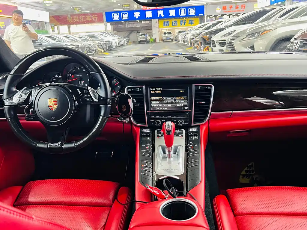 Porsche Panamera — миниатюра 10