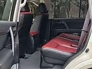 Toyota Land Cruiser — миниатюра 10