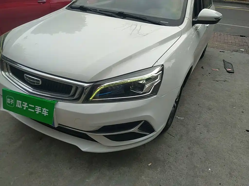 Geely Emgrand — миниатюра 24