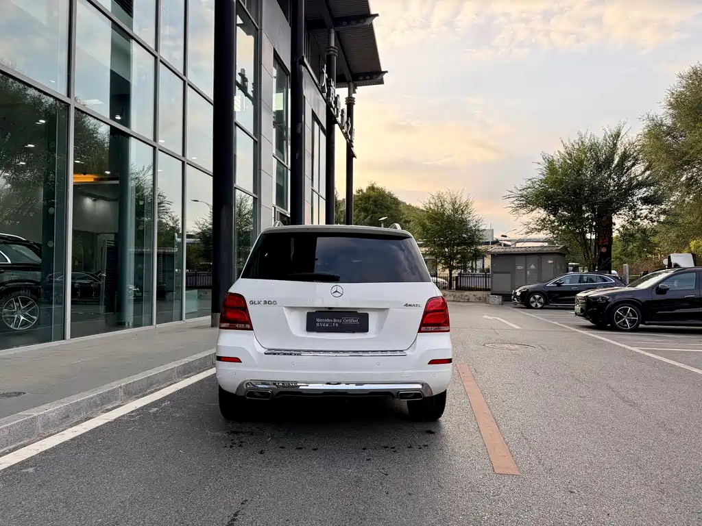 Mercedes-Benz GLK-Class — миниатюра 8