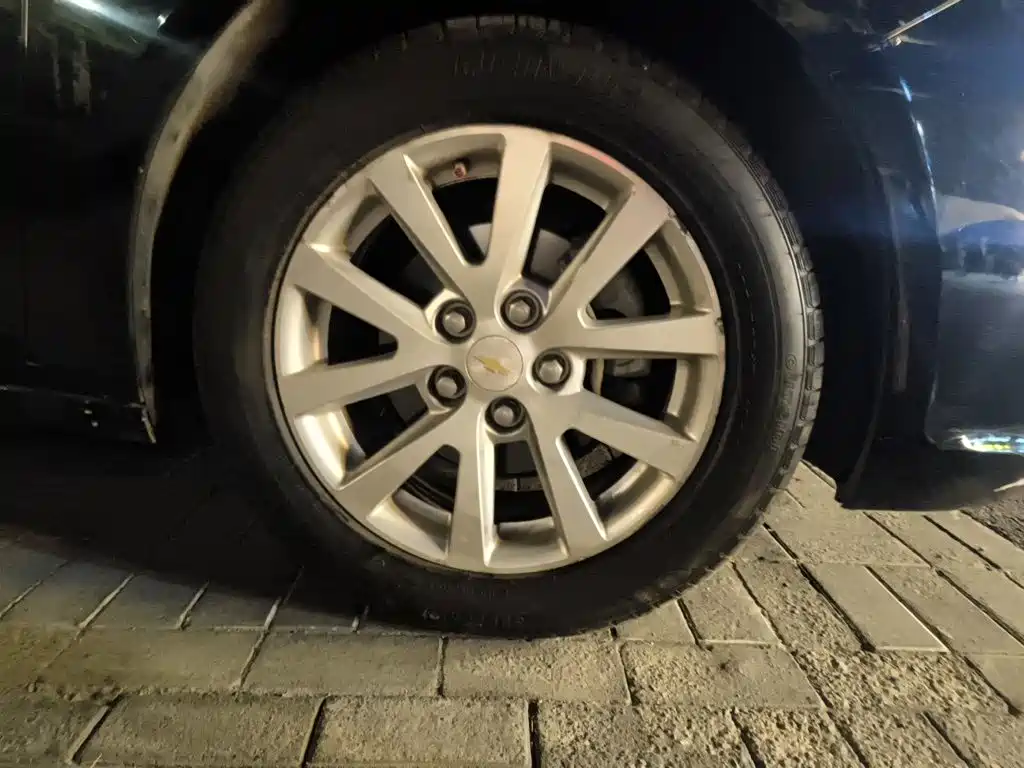 Chevrolet Malibu — миниатюра 8