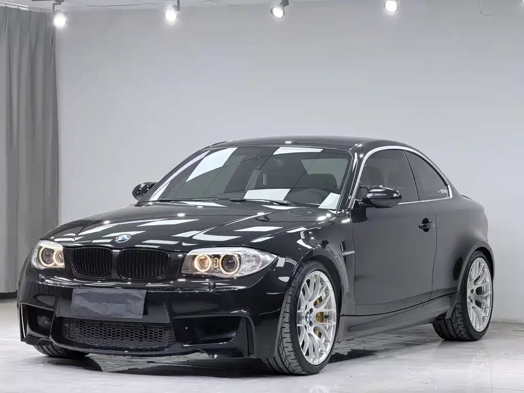BMW 1 M 2011 1M Coupe