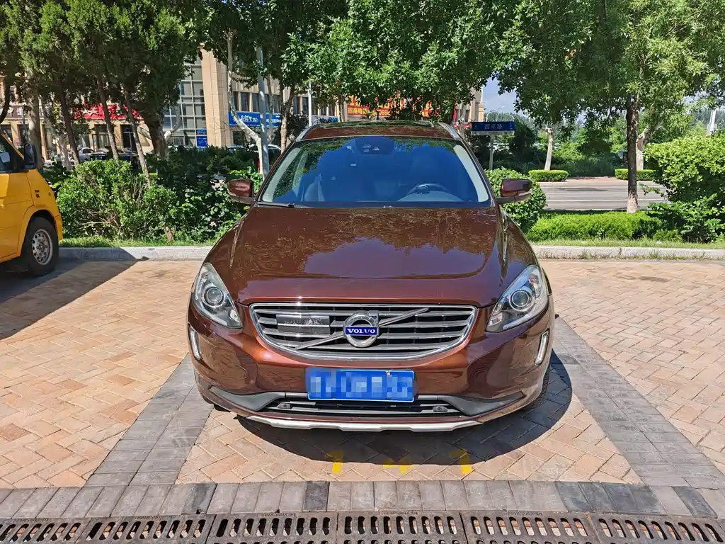 Volvo XC60 — миниатюра 2