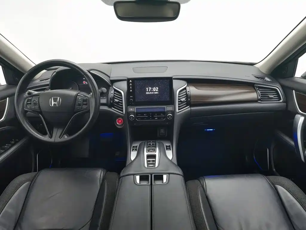 Honda Avancier — миниатюра 5