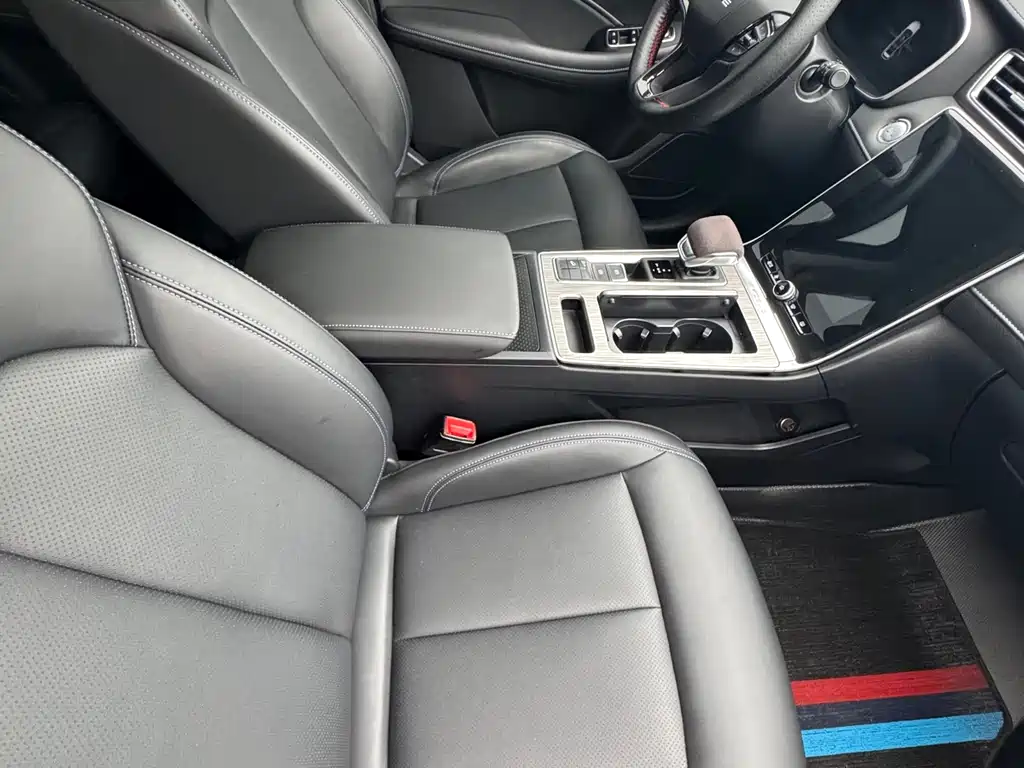 Roewe RX5 2025 PLUS 330TGI AT