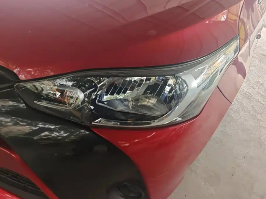 Toyota Yaris L — миниатюра 5