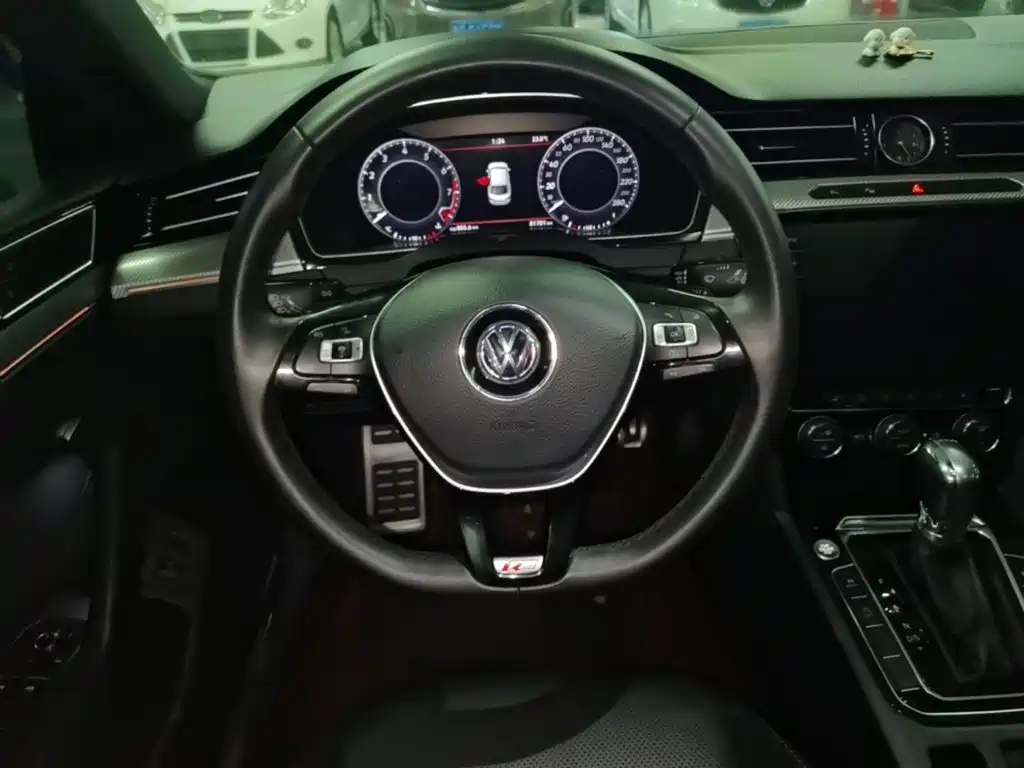 Volkswagen CC — миниатюра 11