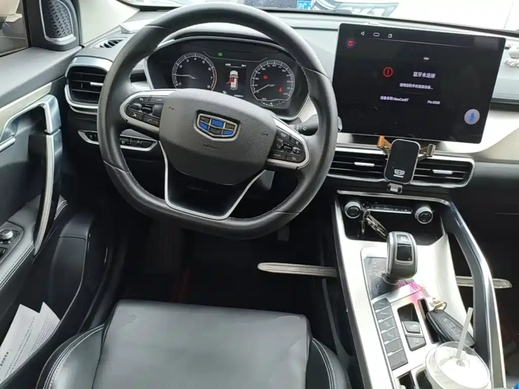 Geely Binyue — миниатюра 11