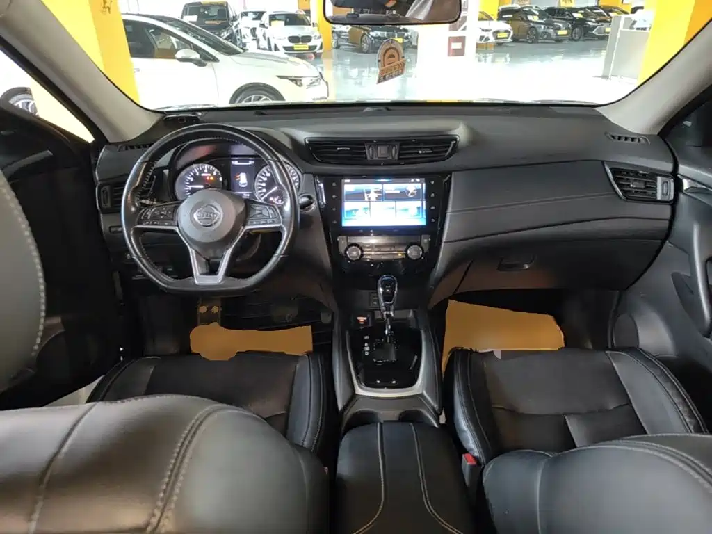 Nissan X-Trail — миниатюра 10