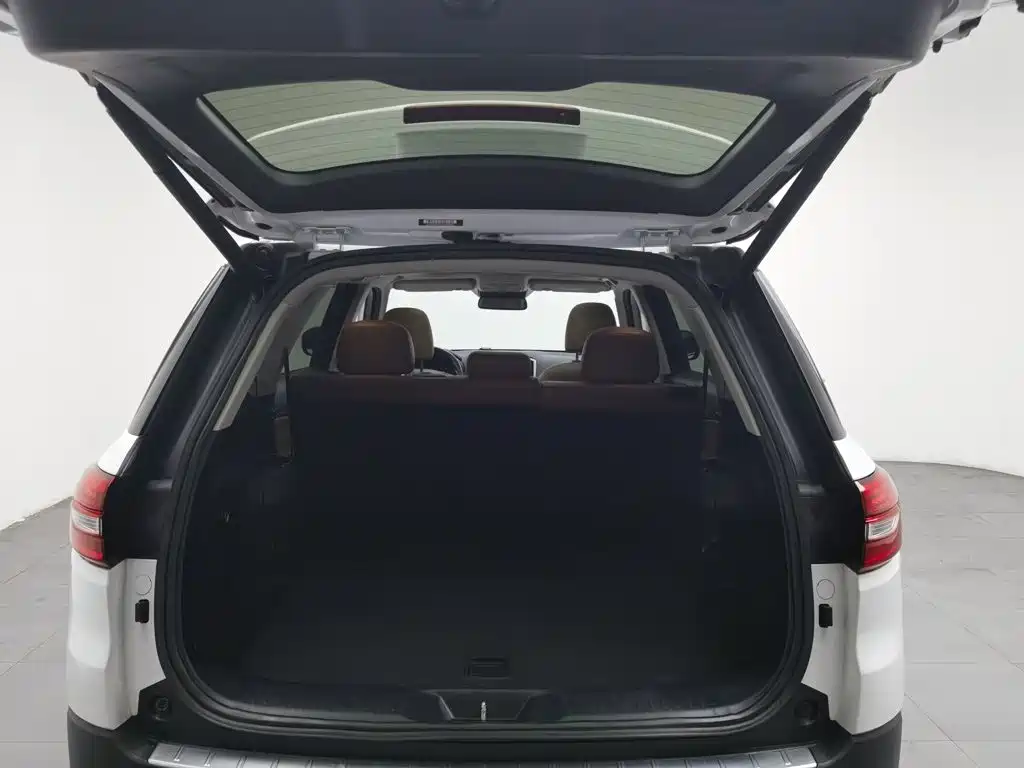 Changan CS95 — миниатюра 16
