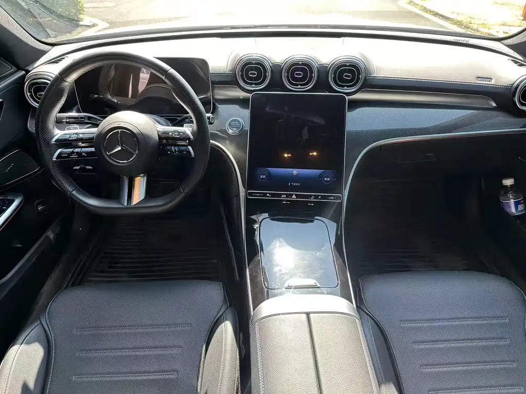 Mercedes-Benz C-Class — миниатюра 8