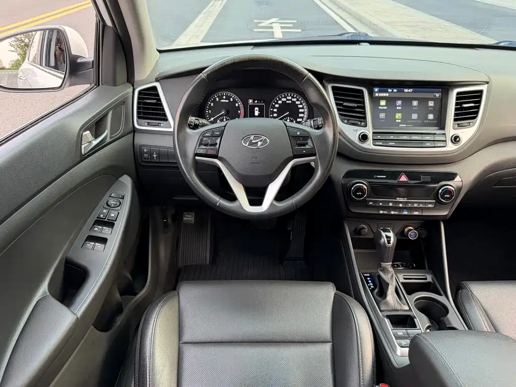 Hyundai Tucson — миниатюра 13