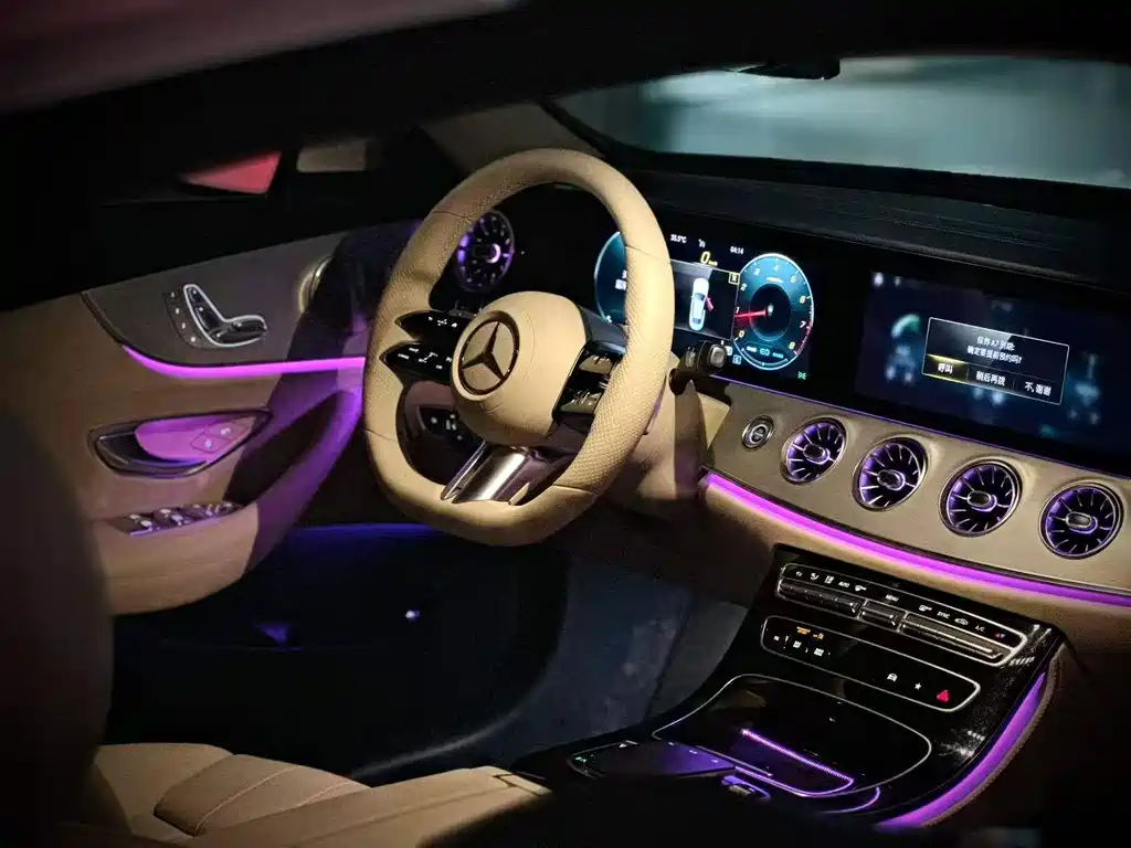 Mercedes-Benz E-Class (Import) — миниатюра 6