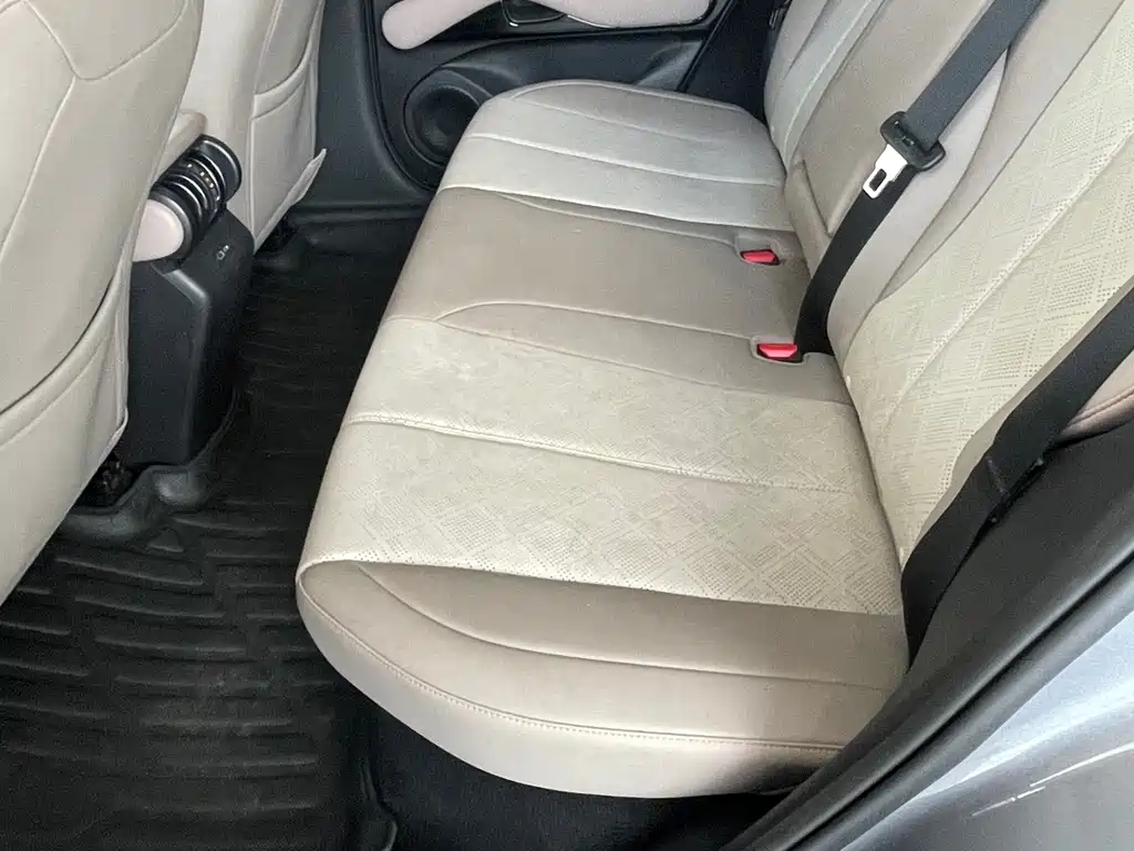 BYD Yuan Plus — миниатюра 10