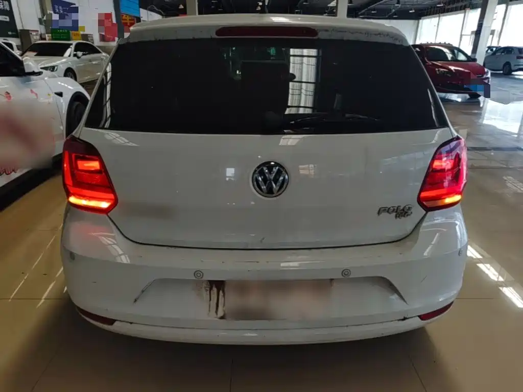 Volkswagen Polo — миниатюра 6