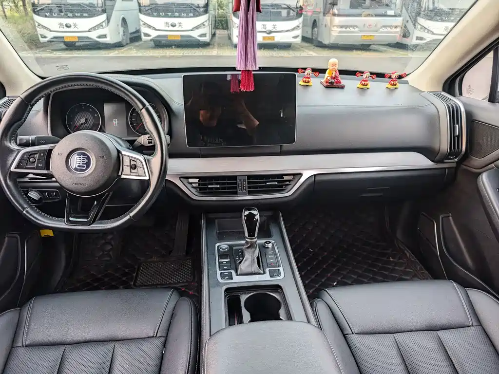 BYD Tang — миниатюра 6