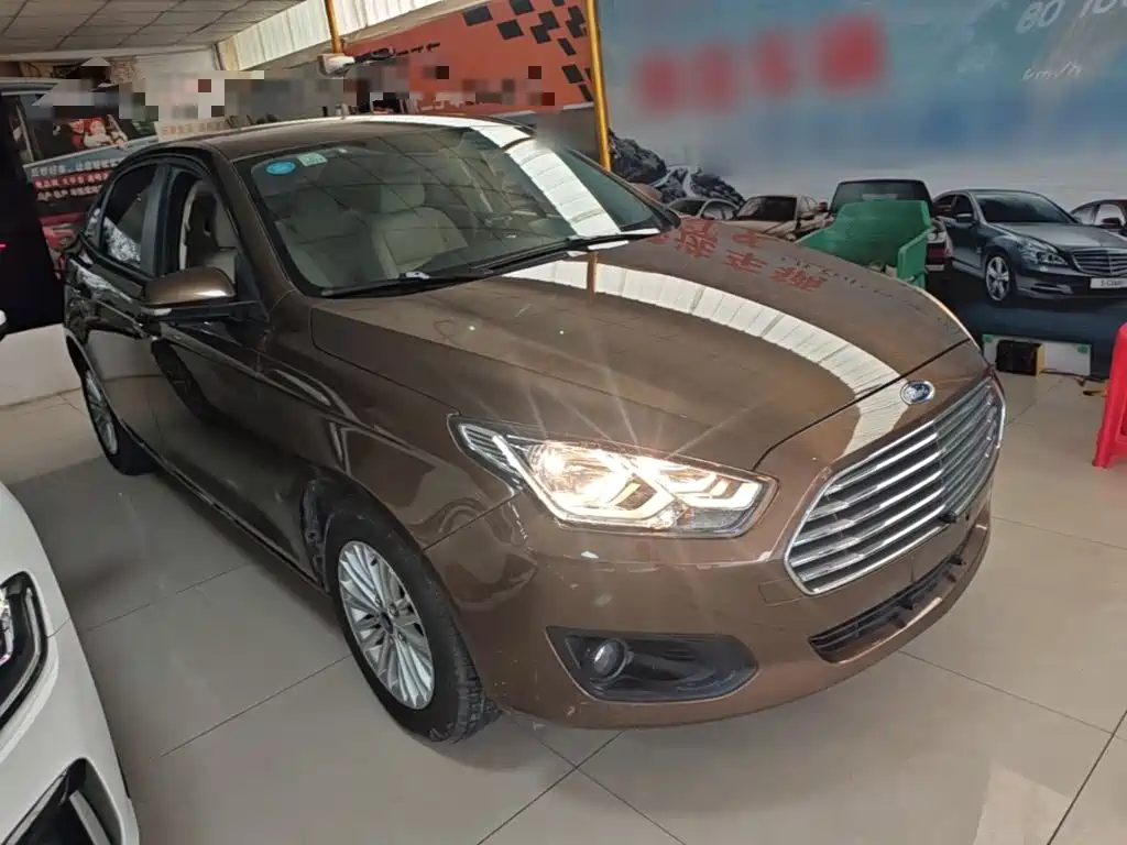 Ford Escort — миниатюра 4