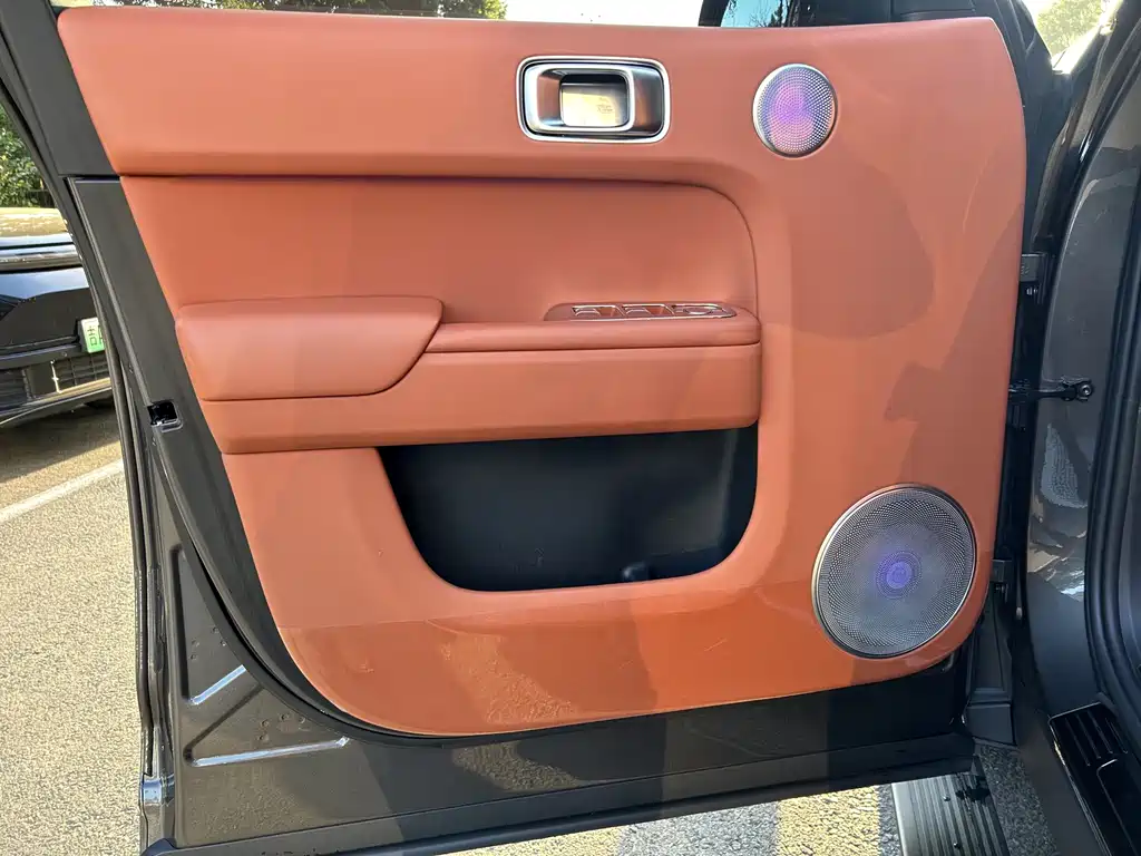 Li Auto Li L7 — миниатюра 8