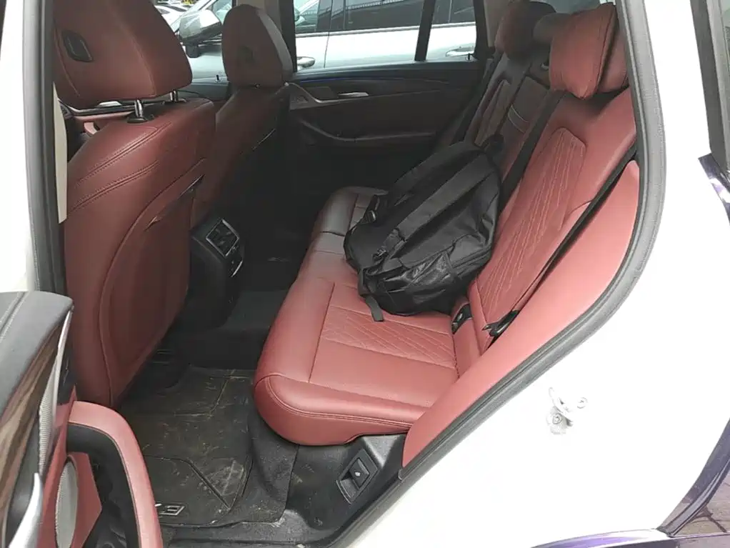 BMW X3 — миниатюра 17