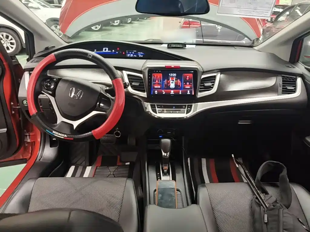 Honda Jade — миниатюра 10