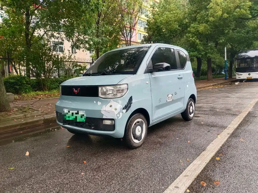 Wuling MINIEV
