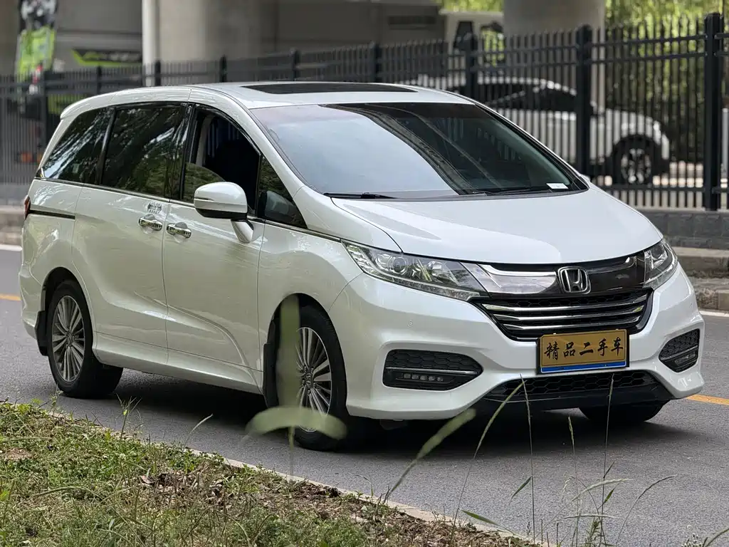 Honda Odyssey 2018 2.4L Luxury