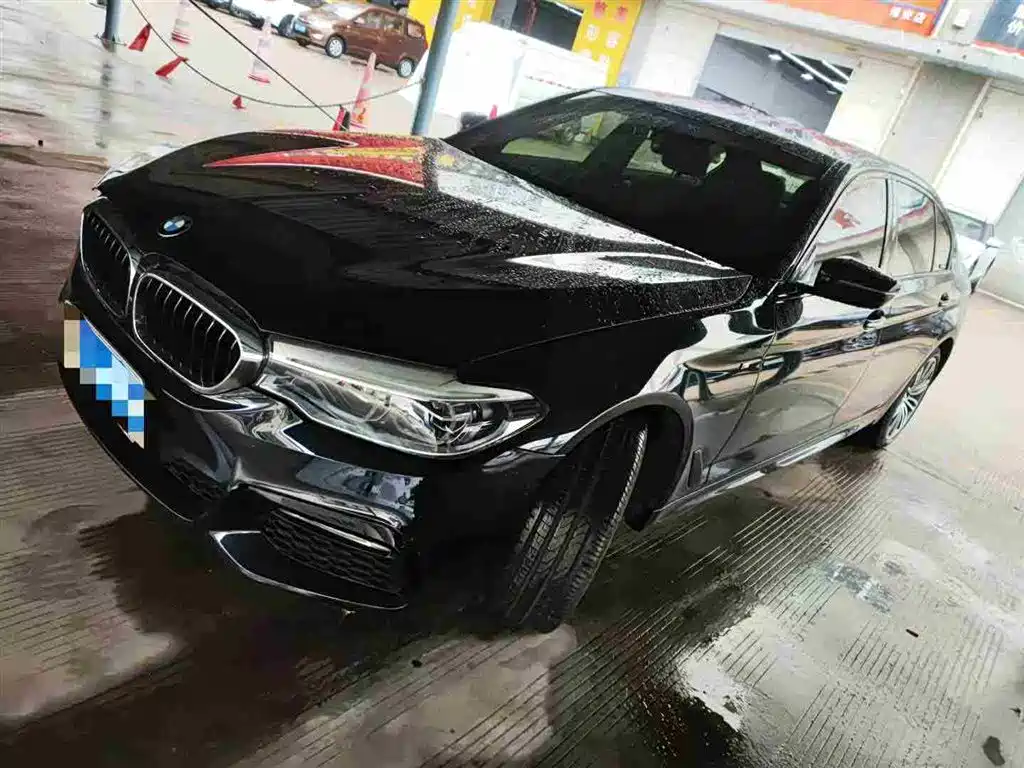 Купить BMW 5 Series